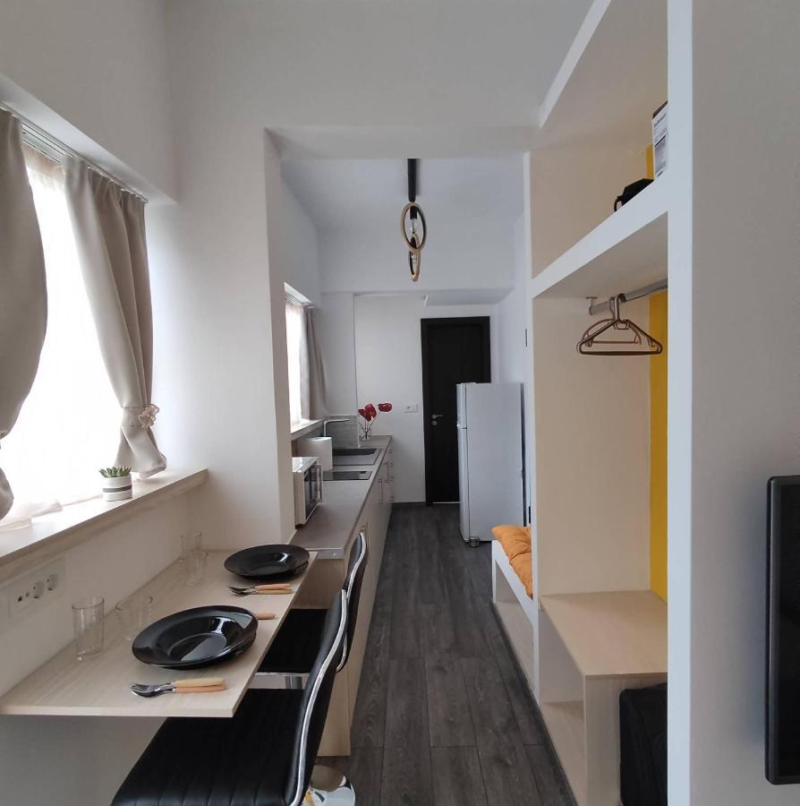 Petmeza Apartment 2 By Dimitropoulos Aigio Bagian luar foto
