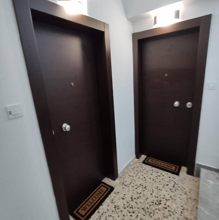 Petmeza Apartment 2 By Dimitropoulos Aigio Bagian luar foto